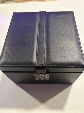 Glenor Co Jewelry Box Classic 79 Slot Earring Bracelet Organizer Mirror 9x9x7”